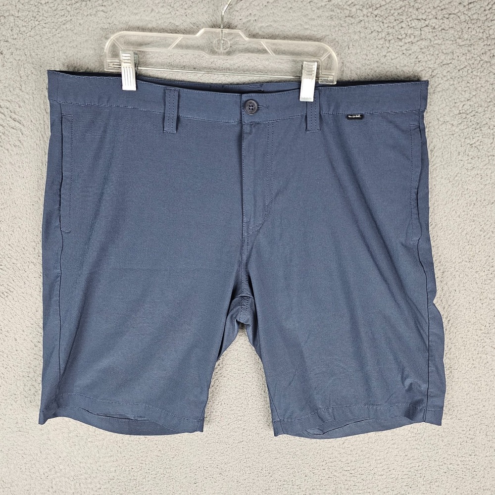 Travis Mathew Golf Chino Shorts Mens 38 Blue Pinstripe Stretch Performance 78804